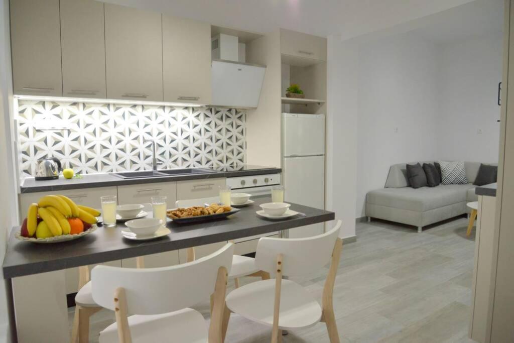 Alisahni Apartment Adámasz Kültér fotó