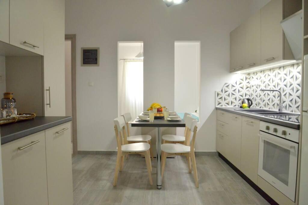 Alisahni Apartment Adámasz Kültér fotó